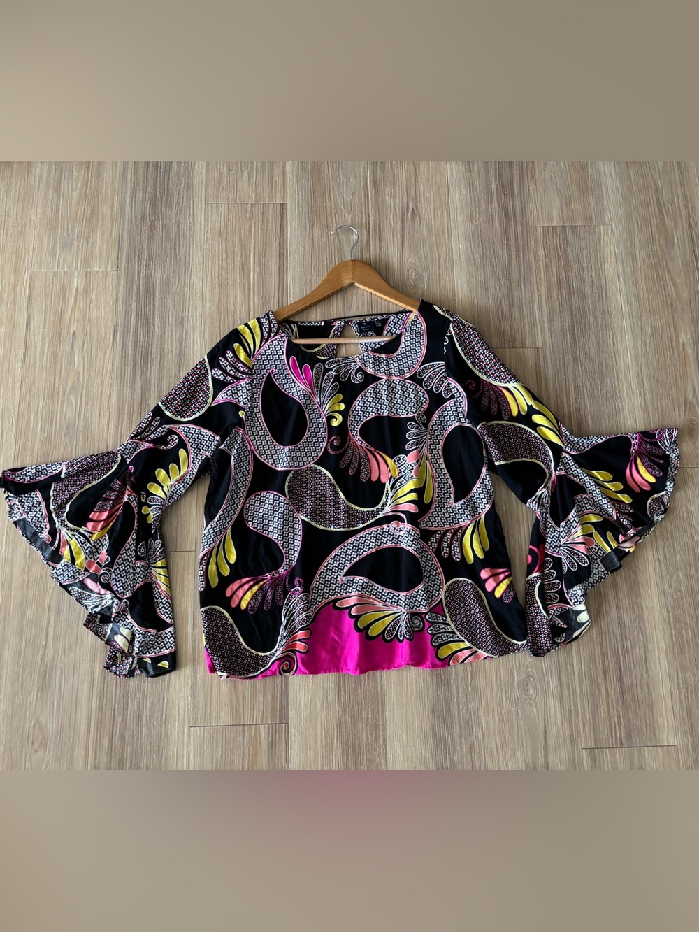 Kaari Blue Blouse Black Pink Print Disco Bell Sleeve Womens L Boho 70s Hippie